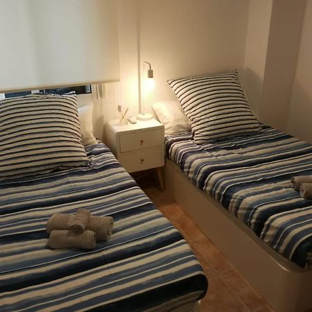 Holisplace- Lovely Apartment In Downtown Аликанте Екстериор снимка