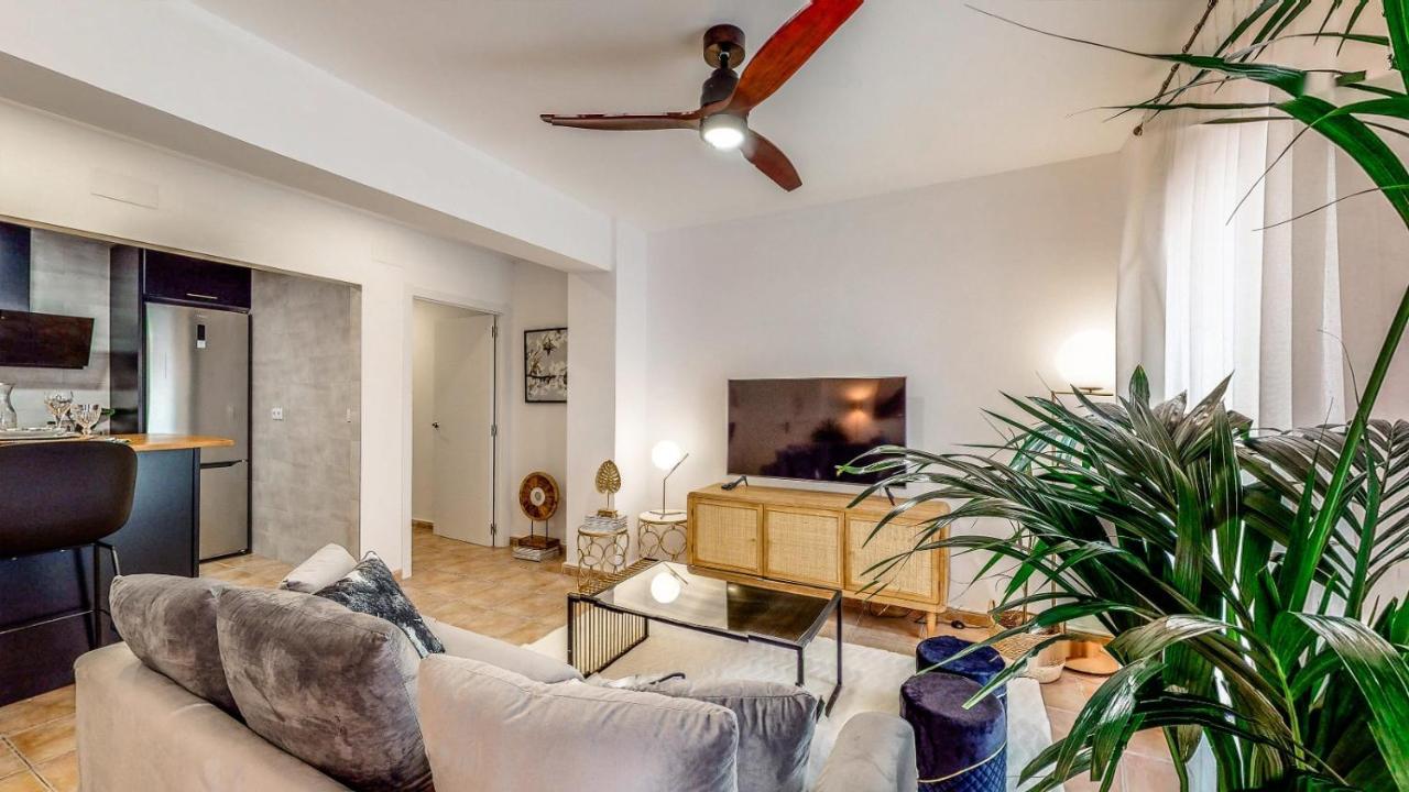 Holisplace- Lovely Apartment In Downtown Аликанте Екстериор снимка